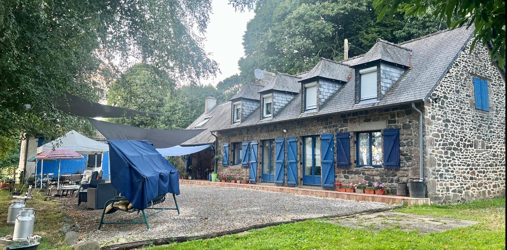 Double & Family Rooms In Tranquility In Blue Saint-Mars-sur-la-Futaie Eksteriør billede